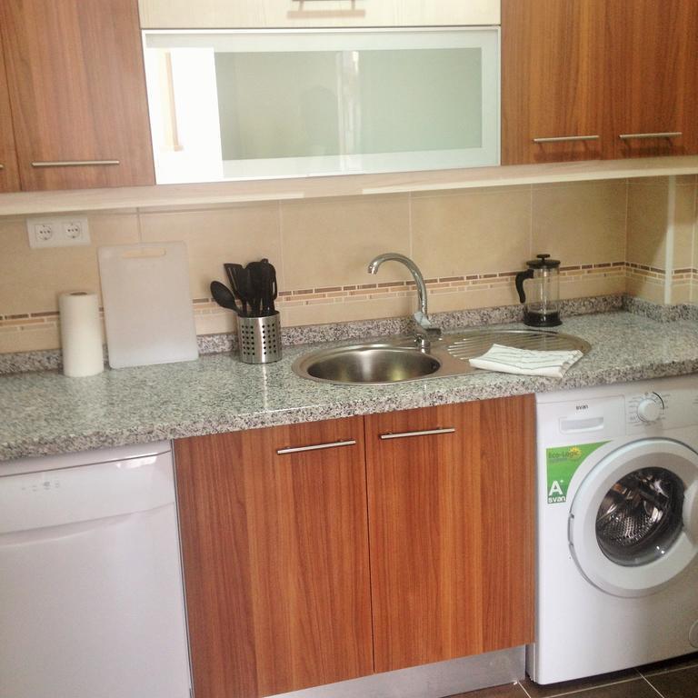 Apartamentos Decada Malaga Bilik gambar