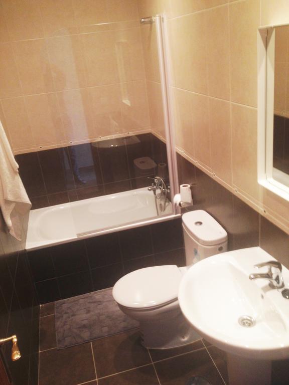 Apartamentos Decada Malaga Bilik gambar