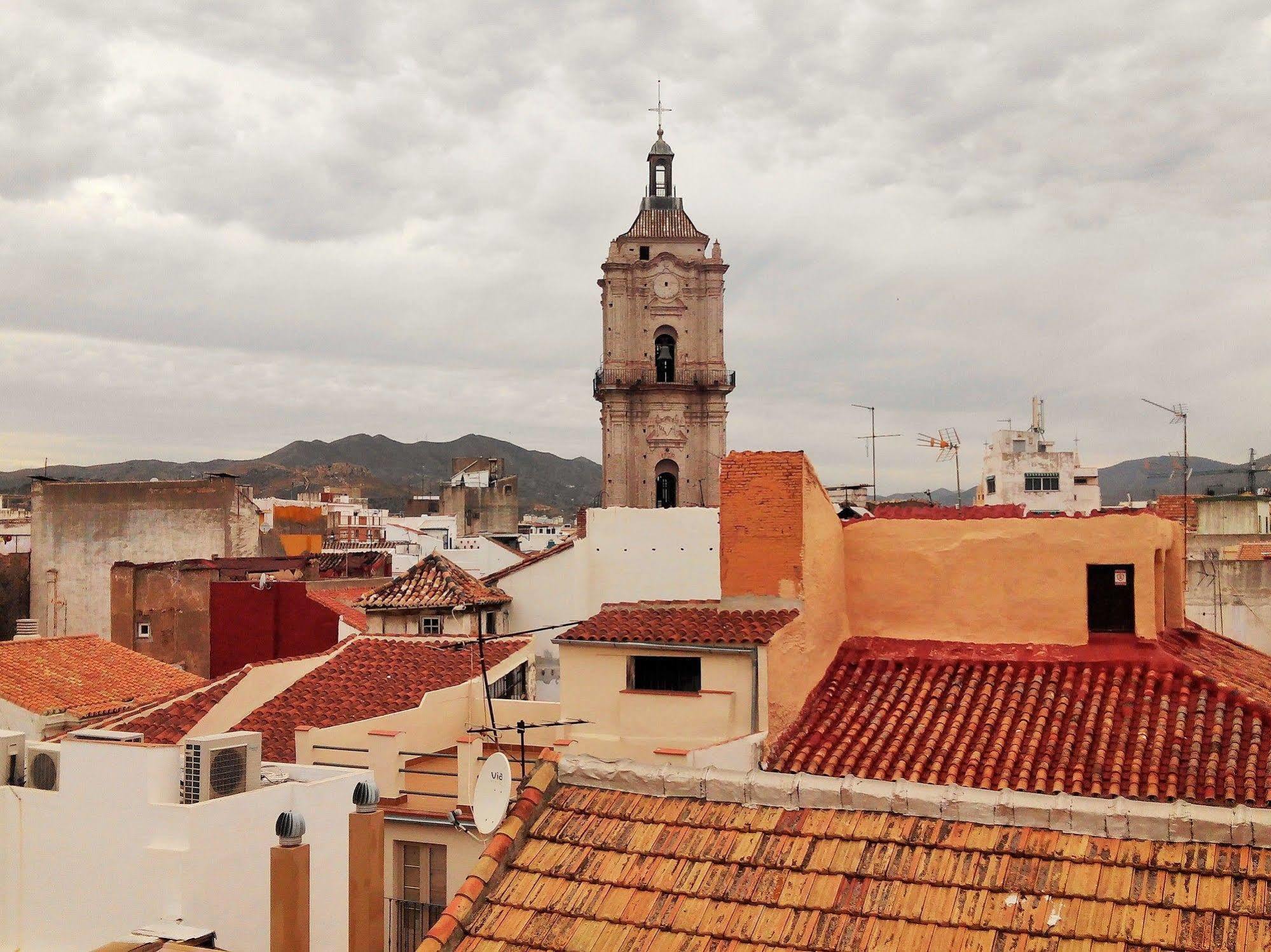 Apartamentos Decada Malaga Luaran gambar