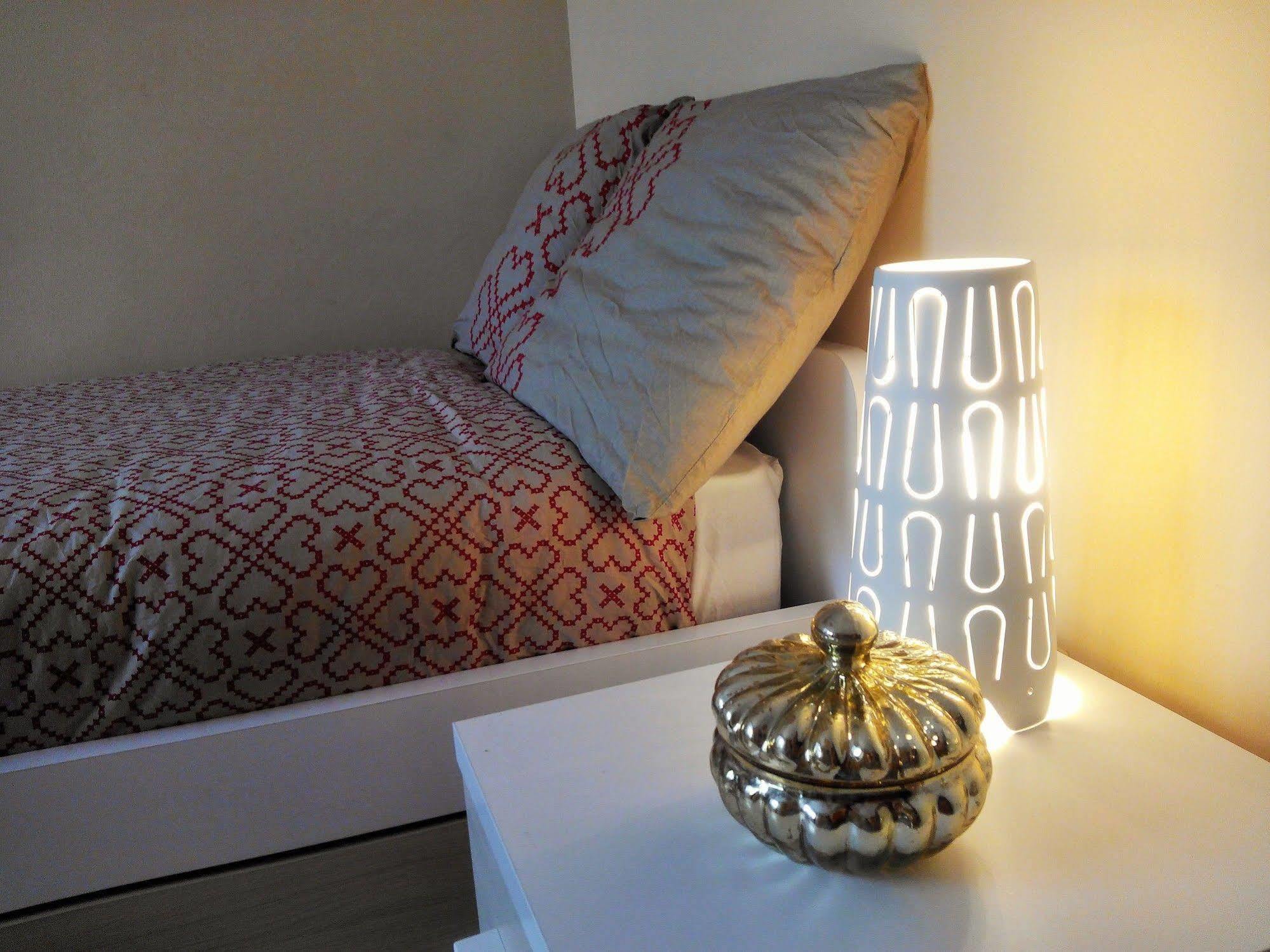 Apartamentos Decada Malaga Luaran gambar