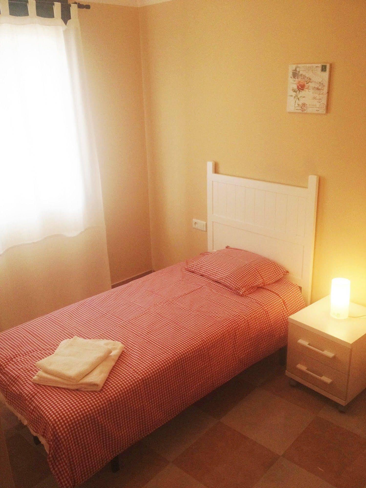 Apartamentos Decada Malaga Luaran gambar
